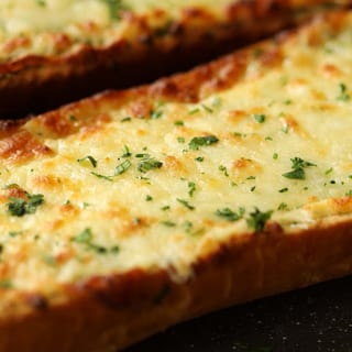 8" Garlic Bread with Cheese