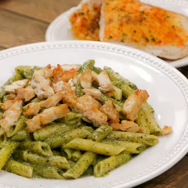 Chicken Pesto Pasta.